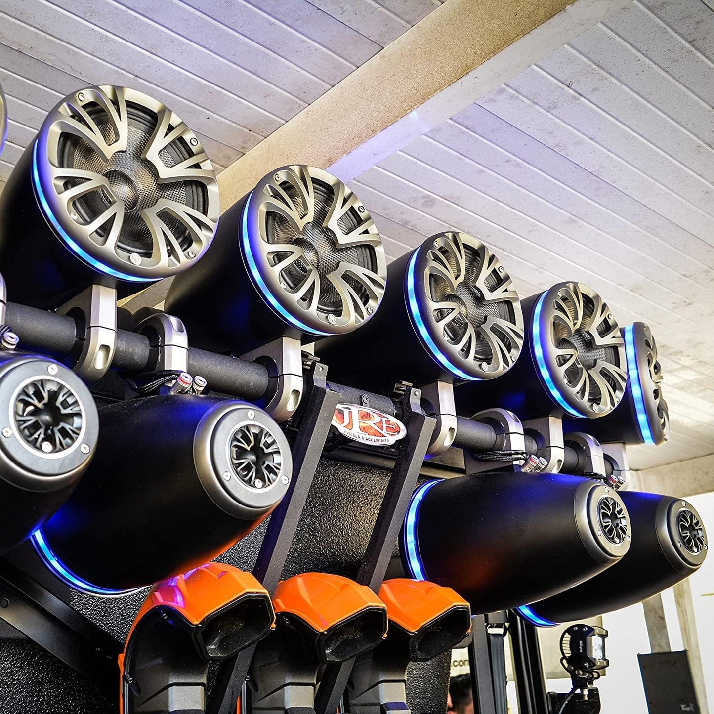 Pod p/ Waketower Marinizada 6 Pol Audiopipe APMP-601WETW PAR